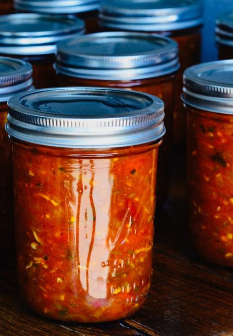 Use up garden tomatoes and zucchin with this Sweet Smokey Zucchini Salsa Recipe, a fresh tomato salsa that yields 26 pints of salsa. Zucchini Salsa Recipe, Zucchini Salsa, Salsa Canning Recipes, Zucchini Sauce, Zucchini Relish, Canning Salsa, Garden Tomatoes, Canning Vegetables, Fresh Tomato Salsa