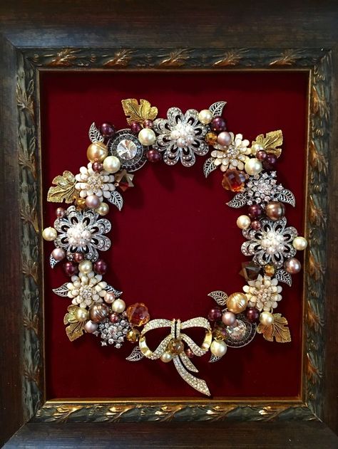 Brooch Pictures, Beth Turchi, Jewelry Wreath, Jeweled Trees, Jewellery Tree, Christmas Tree Costume, Jewelry Trees, Tree Costume, Jewelry Pictures