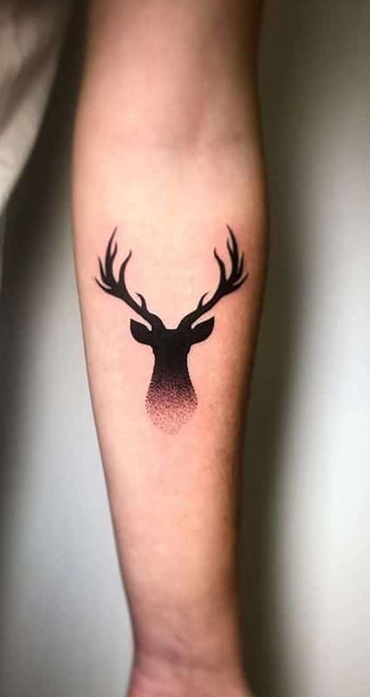 Deer Knuckle Tattoo, Minimal Hunting Tattoo, Small Deer Tattoo Men, Buck Deer Tattoos For Women, Small Elk Antler Tattoo, Deer Tattoo Men Chest, Male Deer Tattoo, Stag Antlers Tattoo, Antlers Tattoos For Women