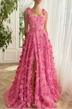 Homecoming Dresses Floral, Pink Prom Dress Long, Prom Dresses Floral, Floral Print Prom Dress, Floral Homecoming Dresses, Flower Prom Dress, Beautiful Ball Gowns, Floral Dress Outfits, Printed Prom Dresses