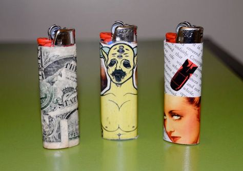 Decorating Lighters, Lighter Art, Custom Lighters, Bic Lighter, Cool Lighters, Lighter Case, Fire Starters, Photo Lighting, Colored Paper