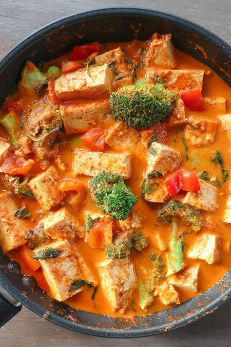 Vegan Thai Red Curry with Tofu (Gluten-free, 30 minutes or less!) Tofu Red Curry, Polynesian Dishes, Red Curry Tofu, Tofu Spring Rolls, Vegan Thai Red Curry, Curry With Tofu, Light Foods, Thai Red Curry Recipe, Thai Tofu