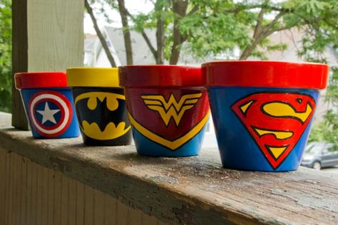 Superhero pots Plants Logo, Garden Party Decorations Diy, Clay Pot Projects, Garden Party Theme, Flower Pot People, Clay Pot People, Flower Pot Art, Fleurs Diy, Terra Cotta Pot Crafts