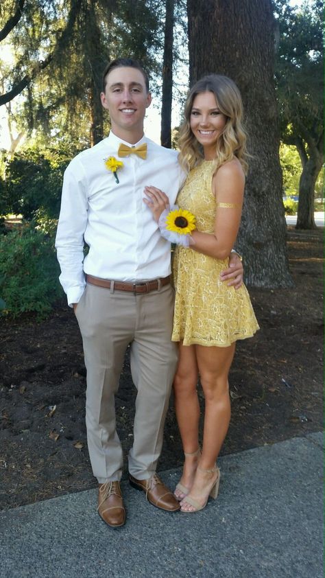 Homecoming 2016 #homecoming #yellow #sunflowers #corsage Yellow Hoco Dress Couple, Yellow Homecoming Couple, Prom Proposal Sunflower, Yellow Hoco Couple, Prom Yellow Dress Couple, Yellow Hoco Dress With Date, Yellow Party Dresses, Yellow Homecoming Dresses, Emerald Green Prom Dress