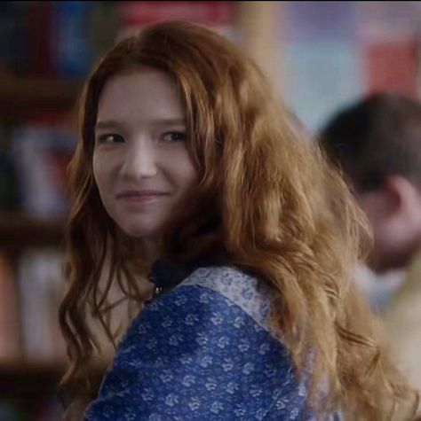 annalise basso fancast for lily evans Lily Evans Aesthetic, Evans Aesthetic, Annalise Basso, Aesthetic Marauders, Fem Harry Potter, Daniel Handler, Rachel Elizabeth Dare, Harry Potter Face, All The Young Dudes