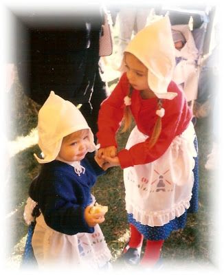 Grandma Costume, Dutch Netherlands, Enchanted Cottage, Kinds Of Hats, Blue Monday, Dutch Girl, Kids Laughing, Folk Dresses, Wooden Shoes