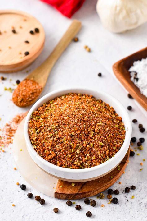 This Pork Seasoning recipe is the best way to add flavors to any piece of pork, like pork chops, pork tenderloins, or pork roast Pork Seasoning Recipe, Best Pork Roast, Pork Roast Seasoning, Pork Chop Rub, Roast Seasoning, Pork Chop Seasoning, Pork Tenderloins, Pork Seasoning, Pork Marinade