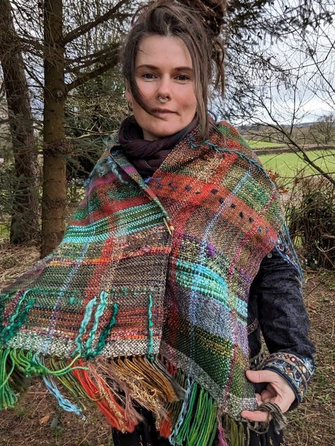 Weaving Patterns Loom, Loom Scarf, Art Yarn Weaving, Yarn Shawl, Handwoven Shawls, Handspun Art Yarn, Rigid Heddle Loom, Yarn Weaving, Art Yarn Handspun