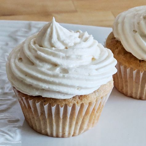 Earl Grey Cupcakes, Grey Cupcakes, Irish Cream Cupcakes, Tea Cakes Southern, Apple Tea Cake, Chocolate Tea Cake, Cinnamon Tea Cake, Tea Cake Cookies, Lemon Tea Cake