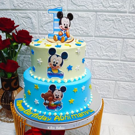 Baked with love 💕 Eggless Redvelvet cake . . . . . . #redvelvetcake #egglessredvelvetcake #homemadecake #birthdaycke #kikubakes #kulkunda #twotierbirthdaycake #mickeymousethemecake #mickeymousecake Baby Birthday Cake Design, 2 Kg Cake Design, Boys Theme Cake, 1st Birthday Boy Cake Ideas, Best Cake Designs Birthday, 1 Birthday Cake Boy, Baby Boy Cake Design, Cake Designs Birthday For Boys, 1st Birthday Cake Boy Simple