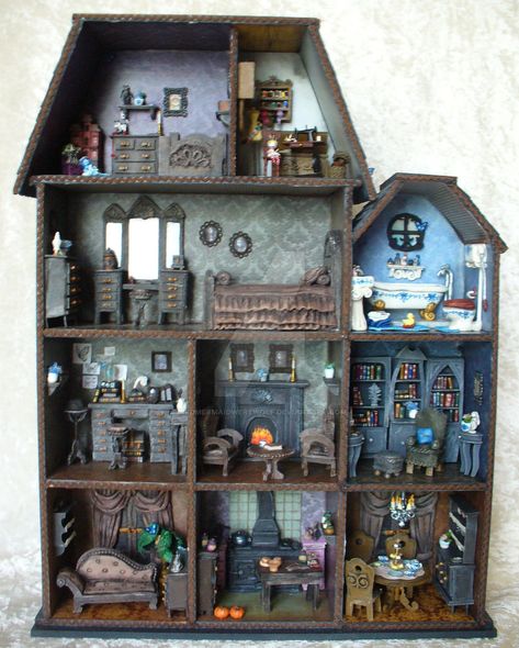 Tim Burton Dollhouse, Corpse Bride Halloween Decor, Corpse Bride House, Corpse Bride Crafts, Shelf Unit Bedroom, Spooky Doll House, Miniature Crafts Tiny Things, Diy Haunted Dollhouse Ideas, Miniature Witch House