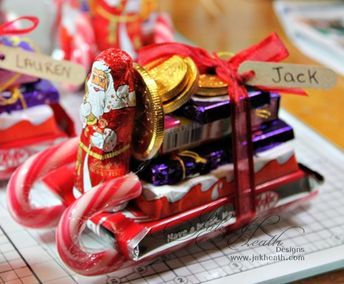 Joululahjat Diy, Candy Cane Sleigh, Jul Diy, Make Your Own Chocolate, Christmas Hamper, Diy Holiday Gifts, Christmas Sleigh, Santa Clause, Christmas Chocolate