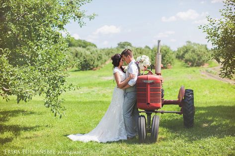 Tractor Wedding, Wedding Photos Bride And Groom, Outdoor Country Wedding, Wedding Photos Bride, Farm Wedding Photography, Farm Wedding Photos, Country Wedding Photography, Nh Wedding, Rustic Wedding Photos