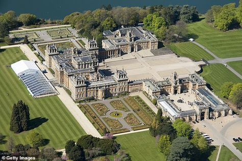 Blenheim Palace, Stately Homes, Windsor Castle, A4 Poster, Country Houses, Gilded Age, Stately Home, Large Picture, Aerial View