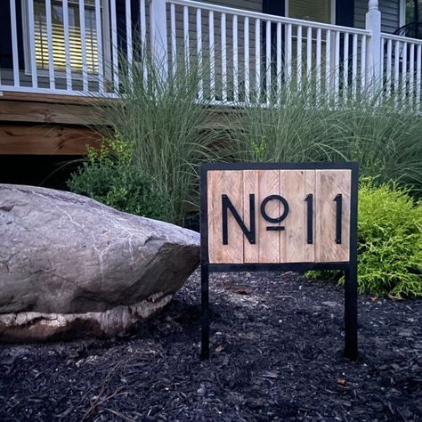 Address Sign Ideas, House Numbers Diy, Sign Inspiration, House Letters, Number Signs, Modern House Number, House Number Plaque, Exterior Renovation, Address Numbers