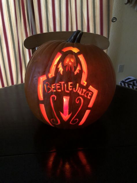 Beetlejuice pumpkin carving Easy Pumpkin Carving Ideas Face, Pumpkin Carvings Scary, Pumpkin Carving Ideas Tim Burton, Mothman Pumpkin Carving, Scream Pumpkin Carving Ideas, Lock Shock And Barrel Pumpkin Carving, Pumpkin Carving Tim Burton, Movie Pumpkin Carving, Pumpkin Carving Ideas Nightmare Before