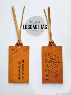 DIY Leather Luggage Tags + Cricut Explore Air Giveaway! Diy Luggage Tags, Diy Leather Luggage Tags, Luggage Tags Diy, Leather Burning, Cricut Leather, Top Craft, Diy Gifts To Make, Diy Luggage, Vintage Revival