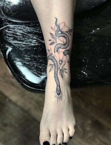 Snake On Leg Tattoo Woman, Leg Snake Tattoos Women, Snake Calf Tattoos Women, Leg Tattoo Snake, Snake Tattoos For Women Leg, Front Ankle Tattoos For Women, Snake Wrapped Around Leg Tattoo, Snake Foot Tattoo, Snake Leg Tattoo