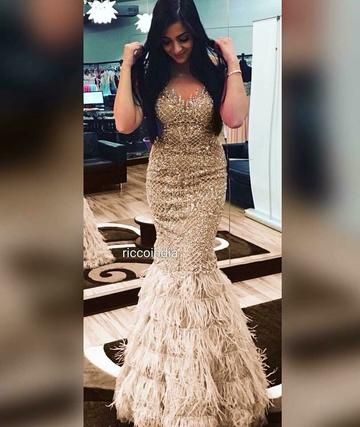 Fish Cut Lehenga Designs, Fish Cut Gown Western, Fish Cut Gown Indian, Fish Cute Gown Indian, Fish Gowns Dresses, Fish Gown, Fish Cut Dress, Western Gowns Party Wear, Fish Cut Lehenga