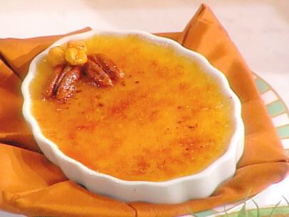 Ramekin Desserts, Cleaning Baking Sheets, Cream Brulee, Maple Recipes, Maple Syrup Recipes, Creme Brulee Recipe, Brulee Recipe, Dairy Desserts, Creme Brûlée