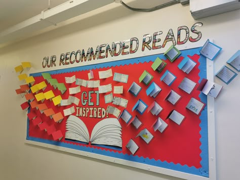 Recommended reads display board. Reading, library, book review, accelerated reading etc. Reading Board Classroom, Reading For Pleasure Display, Book Review Display, Reading Display Ks2, Interactive Display Boards, Book Recommendations Display, Accelerated Reader Display, Library Book Review Displays, Reading Contest