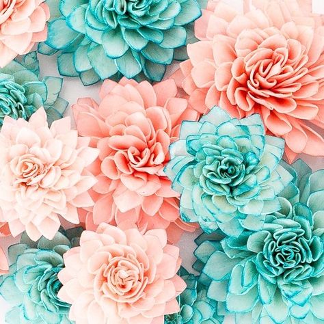 Coral And Teal Bridal Shower Ideas, Teal And Peach Aesthetic, Bartenders Photography, Moodboard Website, Diy Coral, Coral And Teal, Coral Aqua, Centerpieces Diy, Teal Coral