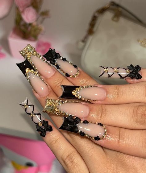 Long Black French Tip Nails With Gems, Blinged Out Halloween Nails, Vegas Style Nails, Black And Gold Acrylic Nails Coffin Long, Black And Gold Quince Nails, Black And Gold Acrylic Nail Designs, Black And Gold Birthday Nails, Black And Gold Acrylics, Black And Gold Nails