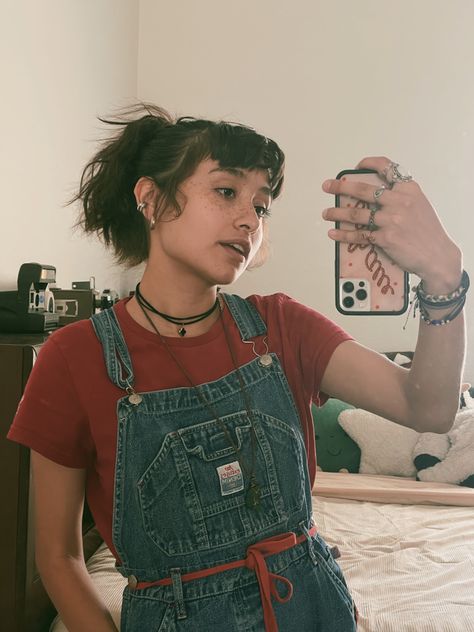 #vintage #thrifted #overalls Overalls Bandana Outfit, How To Take In Overalls At The Waist, Overalls Reference, How To Style Overalls, Grunge Outfits Aesthetic, Jean Overall Outfits, Artistic Outfits, Bandana Outfit, Skate Fits