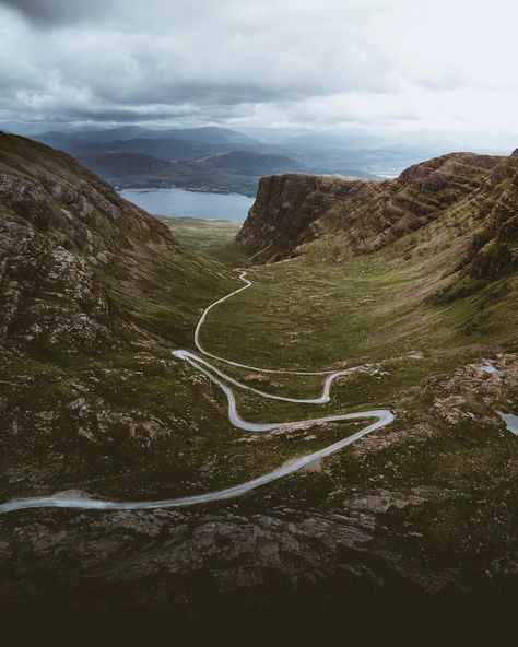 Bealach Na Bà, NC500 Nc500 Scotland, Scotland Road Trip, Road Trip Camping, Best Travel Quotes, Travel Log, Scotland Highlands, Scottish Castles, Visit Scotland, Travel Wanderlust