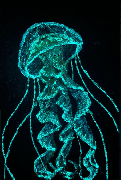 The picture is painted with the help of a palette knife with oil paints on canvas. The painting of the jellyfish on the bottom of the sea uses a phosphorescent pigment that glows in the dark when exposed to ultraviolet, sunlight or artificial light.The glow will be well manifested in the dark or conditions close to dark. It glows Jellyfish in the dark from a short recharging with light. Number of recharge cycles: unlimited. Safety: non-radioactive, non-flammable, non-toxic, has nothing to do wit Glow In The Dark Painting Ideas Canvas, Glowing Jellyfish Art, Glow In The Dark Art Ideas, Uv Painting Ideas, Jelly Fish Painting Ideas, Dark Color Paintings, Glow In The Dark Paint Ideas, Jellyfish Painting Acrylic Easy, Abyss Drawing