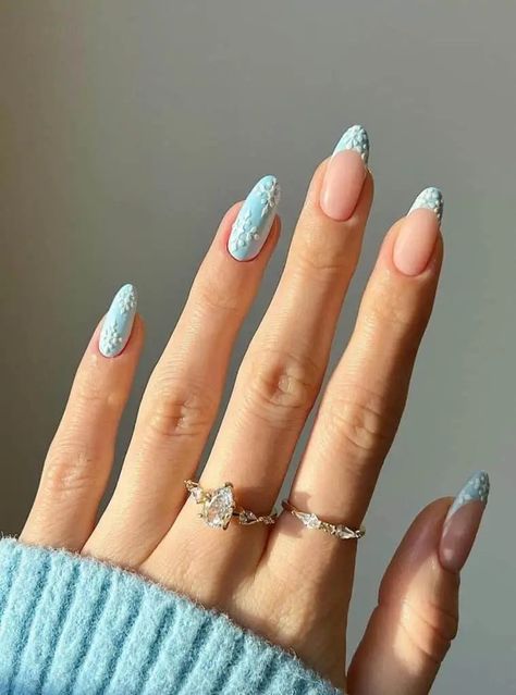 Blue Snowflake Nails, Grad Hair, Snowflake Nail Design, Snowflake Nail, Light Blue Nails, Snowflake Nail Art, Baby Blue Nails, French Nail Art, Blue Nail Art