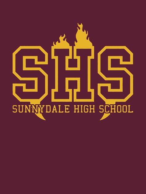 Sunnydale High School, High School Essentials, School Dr, Sunny D, Cute Leggings, School Logo, Autumn Street Style, School Shirts, Street Styles