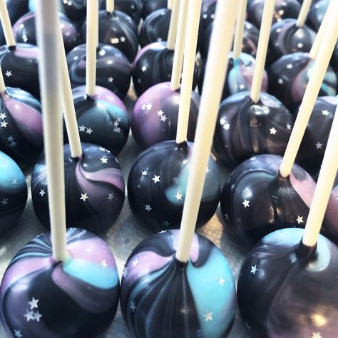 Galaxy Theme Treats, Galaxy Cakepops, Outer Space Cake Pops, Space Cake Pop, Space Theme Cake Pops, Galaxy Party Food, Space Cake Pops, Moon Cake Pops, Space Desserts