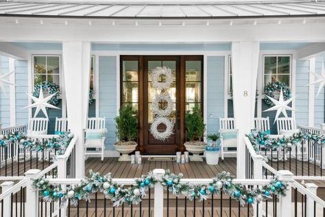 Florida Christmas, Coastal Christmas Decor, Beachy Christmas, Coastal Holiday, Hgtv Dream Home, Christmas Front Porch, Front Porch Decorating, Coastal Christmas, Front Porch Christmas Decor