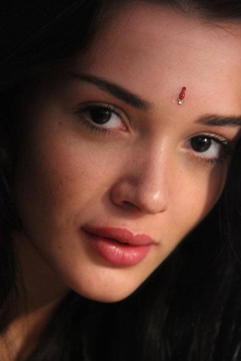 Amy Jakson, Movie Amy, Amy Jackson, Lily Rose, Hair Photo, Priyanka Chopra, Photo Idea, Lily, Blonde