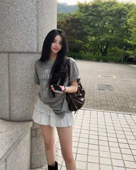 Aesthetic Korean Outfits Summer, Bbg Aesthetic, Korean Outfits Summer, Aesthetic Korean Outfits, Easy And Beautiful Hairstyles, Ideal Girl, Hairstyles For Girls, Korean Fashion Dress, Beautiful Hairstyles