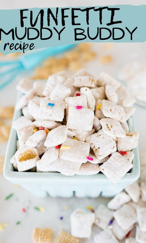 Puppy Chow Chex Mix Recipe, Crumble Cookie, Cooking With Karli, Muddy Buddies Recipe, Muddy Buddy, Homemade Hot Fudge, Funfetti Cake Mix, Puppy Chow Recipes, Cereal Dessert