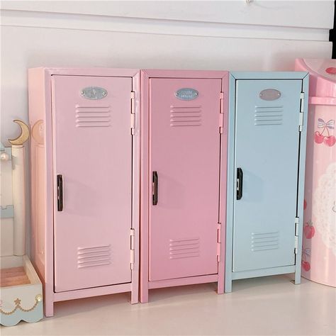 Mini Locker, Zimmer Diy, Cute Furniture, Metal Lockers, Mini Pink, Room Deco, Cute Bedroom Decor, Cute Room Ideas, Kawaii Room