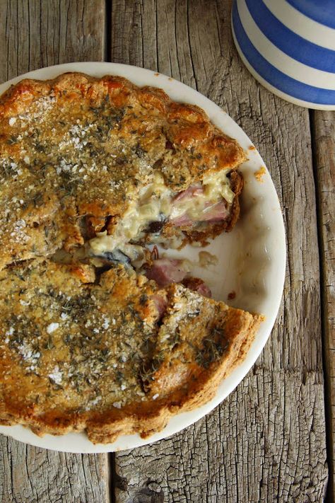 Ham And Mushroom Pie, Ham Pie, Savoury Pie, Tom Kerridge, British Cooking, Mushroom Pie, Savoury Pies, Uk Food, North Europe