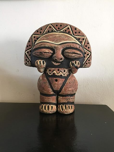 B Luna Goddess, Taino Symbols, Taino Indians, Colombian Art, Goddess Of The Moon, Puerto Rico Art, Puerto Rican Culture, Art Premier, Cultural Identity