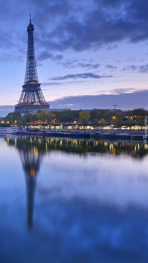 Torre Eiffel Paris, France Eiffel Tower, Paris Dream, Paris Tour Eiffel, Advanced Workout, Paris Wallpaper, Paris Images, Paris Pictures, Beautiful Vacations