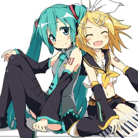 Hatsune Miku And Rin, Rinku Vocaloid, Rin And Miku, Miku X Rin, Miku And Rin, Vocaloid Ships, Kaai Yuki, Rin Kagamine, Moe Anime