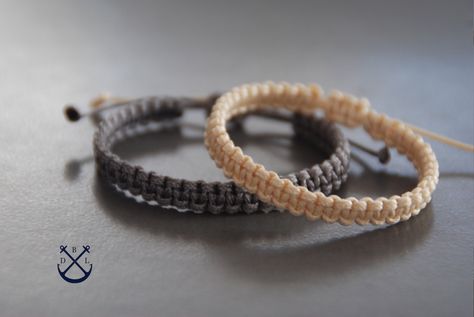 Waxed Cord Bracelets, Sliding Knot Bracelet, Bracelets Macrame, Knot Bracelets, Relationship Bracelets, Matching Couple Bracelets, Macrame Bracelet Tutorial, Braided Bracelet Diy, Fabric Gift Bag