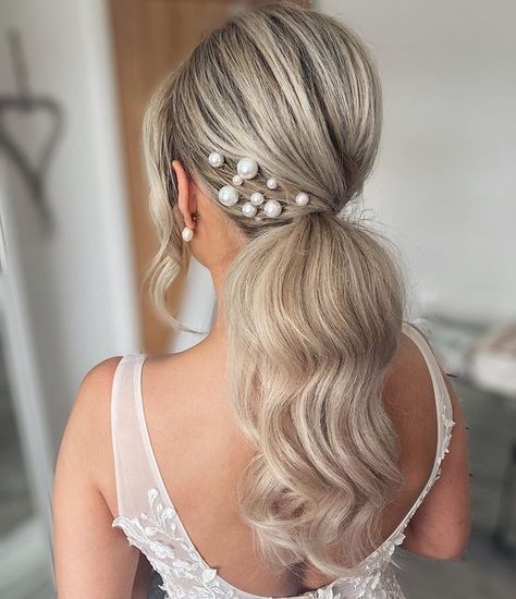 Bridal Ponytail Pearls, Bridal Hair Styles Ponytail, Bridal Hair Ponytail With Pearls, Wedding Ponytail With Pearls, Bridal Pony With Pearls, Bridal Ponytail With Hairpiece, Formal Hairstyles With Pearls, Bridal Ponytail Medium Hair, Blonde Bridal Updo With Veil