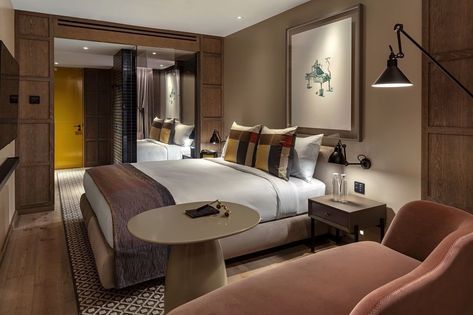 Luxury Hotel Rooms and Suites London | The Londoner Hotel Hotel Room Video, The Londoner Hotel, London Hotel Room, Perspective Room, Boutique Hotel Room, Room Video, Hotel Room Interior, Hotel King, Hotel Exterior