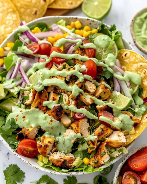 Easy Lime Chicken Taco Salad Are you looking for a fresh, zesty, and satisfying meal that’s perfect for any occasion? Look no further! This Easy Lime Chicken Taco Salad is ... Read more Healthy Diners, Homemade Taco Seasoning Mix, Lime Chicken Tacos, Chicken Taco Salad, Healthy Bowls Recipes, Fresh Salad Recipes, Chicken Asparagus, Chicken Taco, Salad Ideas