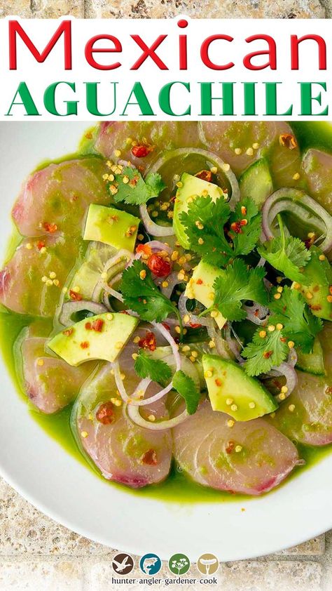 Civeche Recipe, Mexican Fish Recipes, Aguachile Recipe, Raw Fish Recipes, Ceviche Recipe Mexican, Mexican Ceviche, Raw Seafood, Sashimi Recipe, Tuna Ceviche