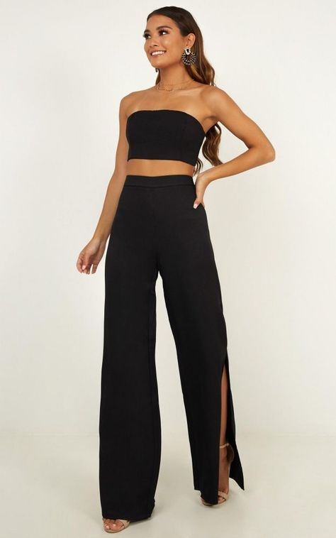 7bb060764a818184ebb1cc0d43d382aa Avatar Pfp, Two Piece Outfits Pants, Crop Top And Pants Set, Outfit Combos, Party Outfits For Women, Fiesta Outfit, Graduation Outfit, Fancy Outfits, Casual Summer Outfits