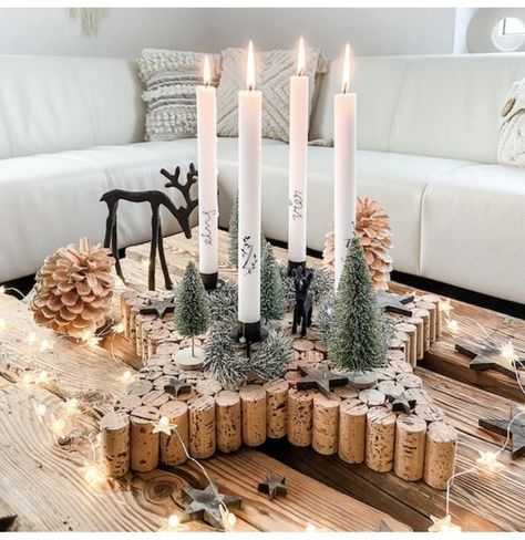 Christmas Table Centerpieces Made with Cork Stoppers: Crafty Holiday Decor Wine Cork Crafts Christmas, Painting Front Porch Concrete, Front Porch Concrete, Cork Crafts Christmas, Painting Front Porch, Wine Cork Diy Crafts, Cork Crafts Diy, Floor Painting, Centerpiece Craft