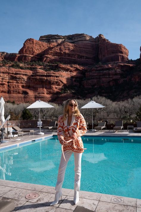 Sedona Arizona Outfits, Sedona Arizona Aesthetic, Sedona Outfits, Arizona Outfits Summer, Sedona Insta Pics, Sedona Shops, Sedona Shopping, Fancy Dinner Outfit, Sedona Arizona Crystals